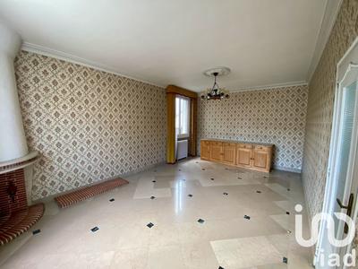 Maison - 122 m² - 5 pièces