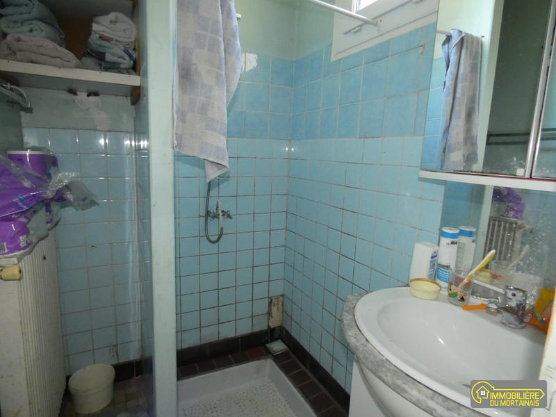 Maison - 90 m² - 5 pièces