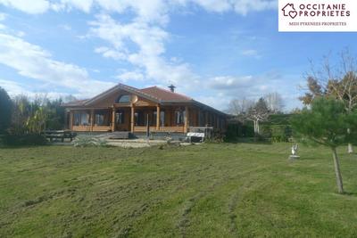 Maison de bois - 180 m² - 5 pièces