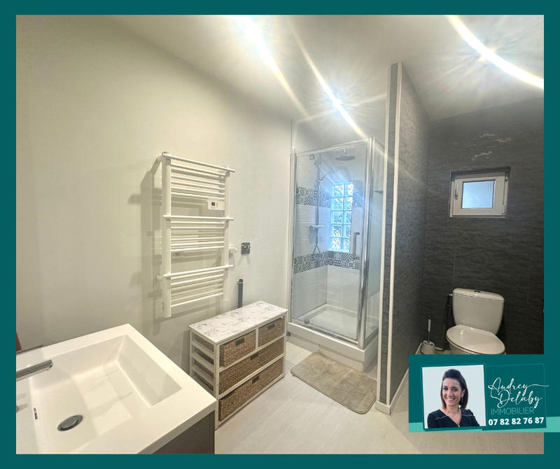 Maison - 203 m² - 8 pièces