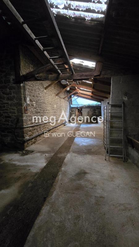 Maison - 393 m² - 14 pièces