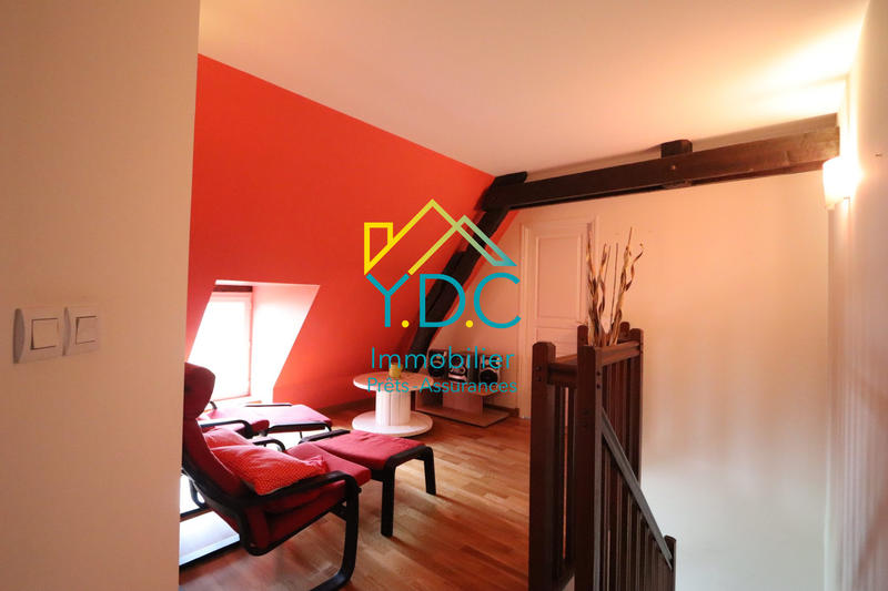 Maison - 204 m² - 12 pièces