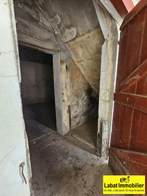 Parking / Garage - 45 m²