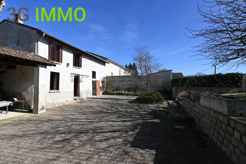 Maison jumelée - 86 m² - 4 pièces