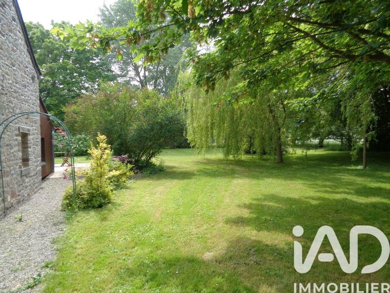 Maison - 554 m² - 18 pièces