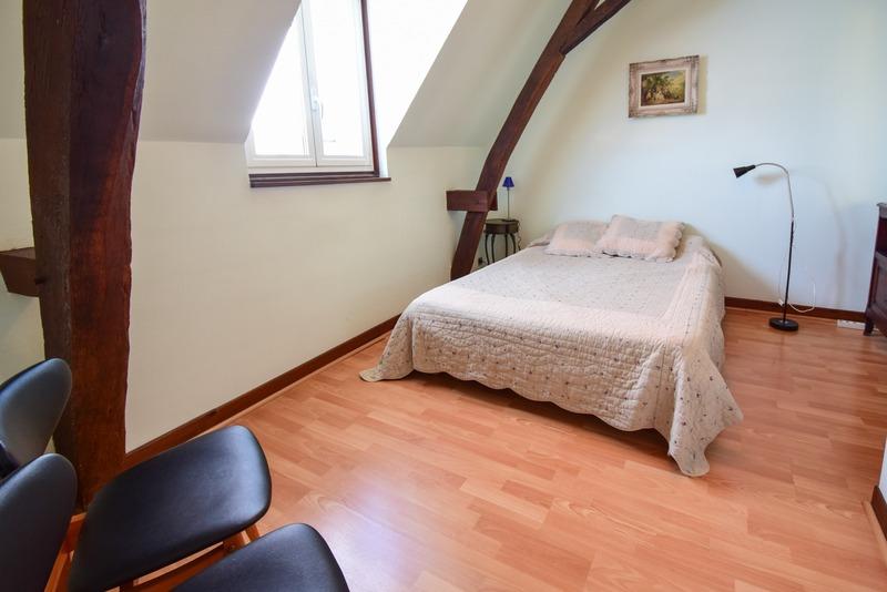 Maison - 313 m² - 8 pièces