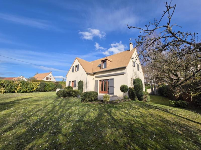 Maison - 170 m² - 7 pièces