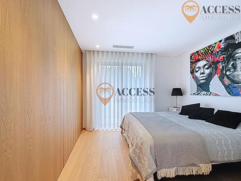 Maison - 177 m² - 7 pièces