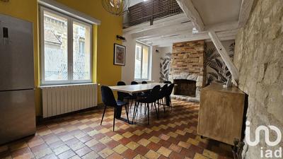 Maison - 155 m² - 8 pièces