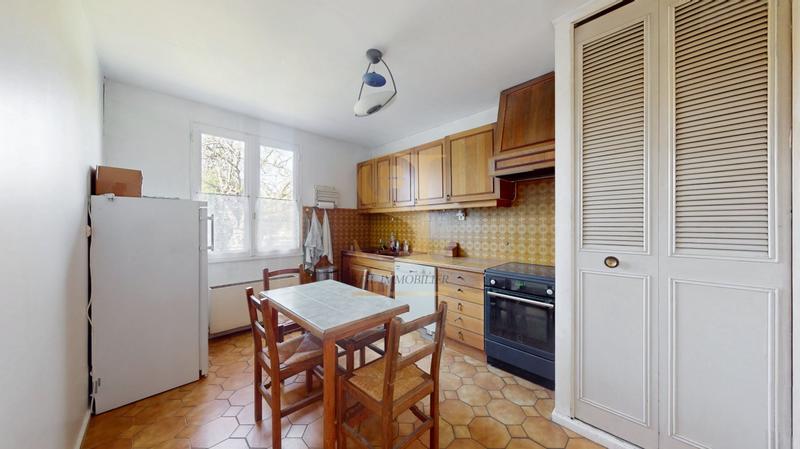 Maison - 195 m² - 8 pièces