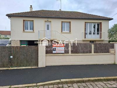 Maison - 88 m² - 5 pièces