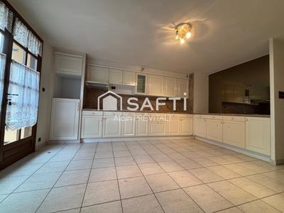 Maison - 157 m² - 5 pièces