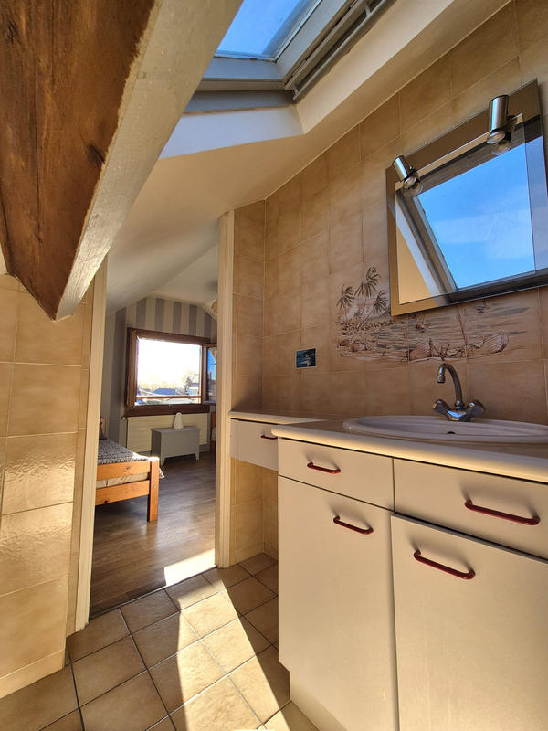 Maison - 95 m² - 5 pièces