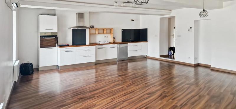 Appartement - 89 m² - 4 pièces