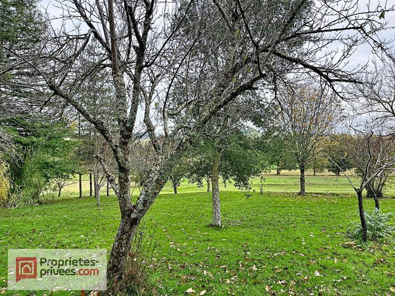 Maison - 227 m² - 8 pièces