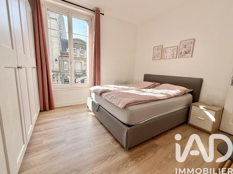 Appartement - 96 m² - 5 pièces