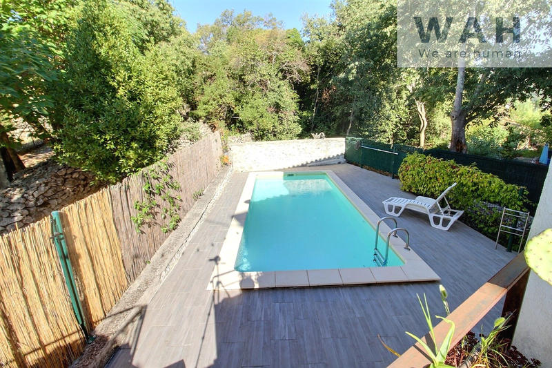 Maison - 136 m² - 5 pièces