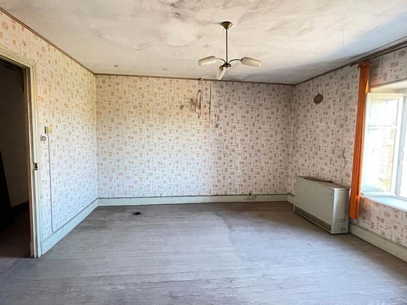 Maison - 400 m² - 7 pièces