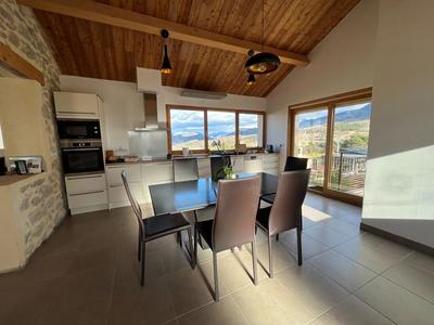 Maison - 130 m² - 5 pièces