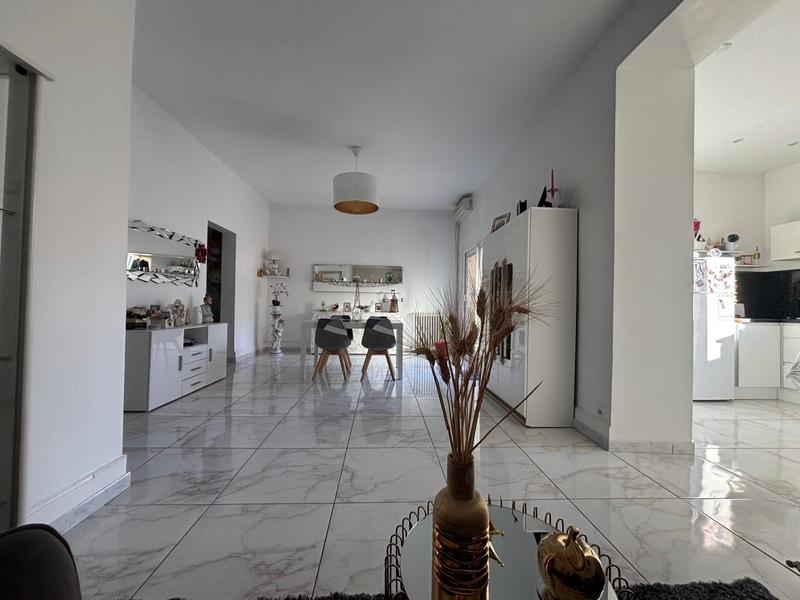 Maison - 138 m² - 5 pièces