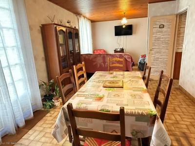 Maison de village - 89 m² - 4 pièces