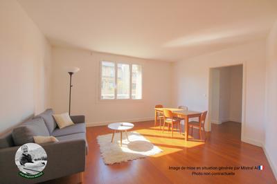 Appartement - 81 m² - 4 pièces