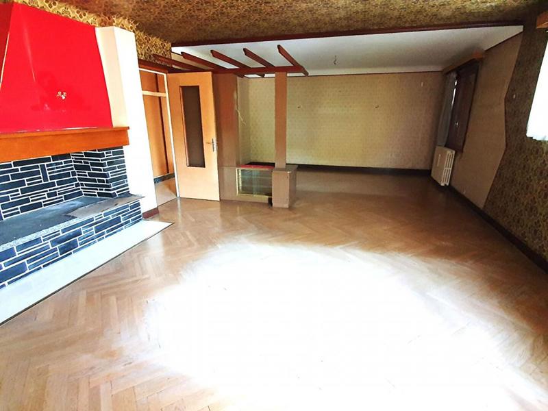 Maison - 210 m² - 6 pièces