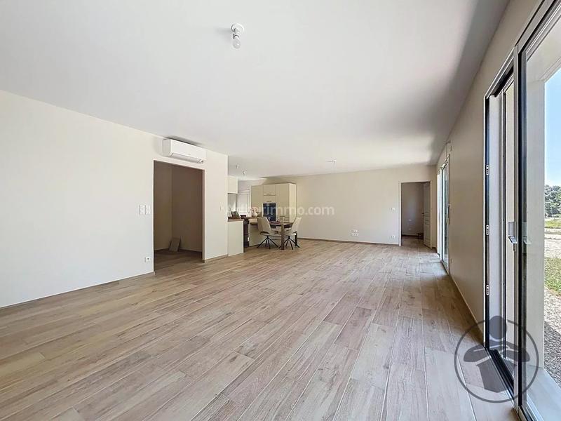 Maison - 123 m² - 4 pièces