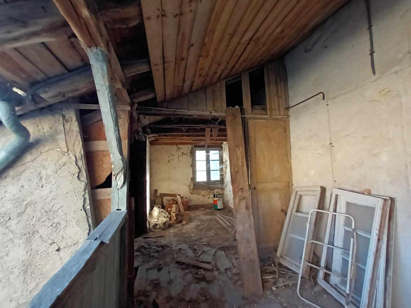 Propriété - 220 m² - 5 pièces