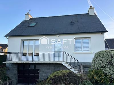 Maison - 85 m² - 5 pièces