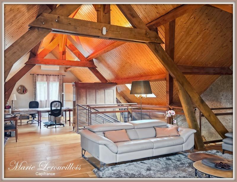 Maison - 440 m² - 12 pièces