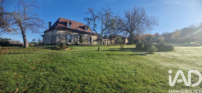 Maison de campagne - 280 m² - 8 pièces