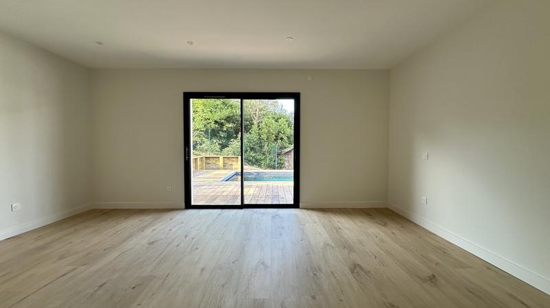 Maison - 169 m² - 5 pièces