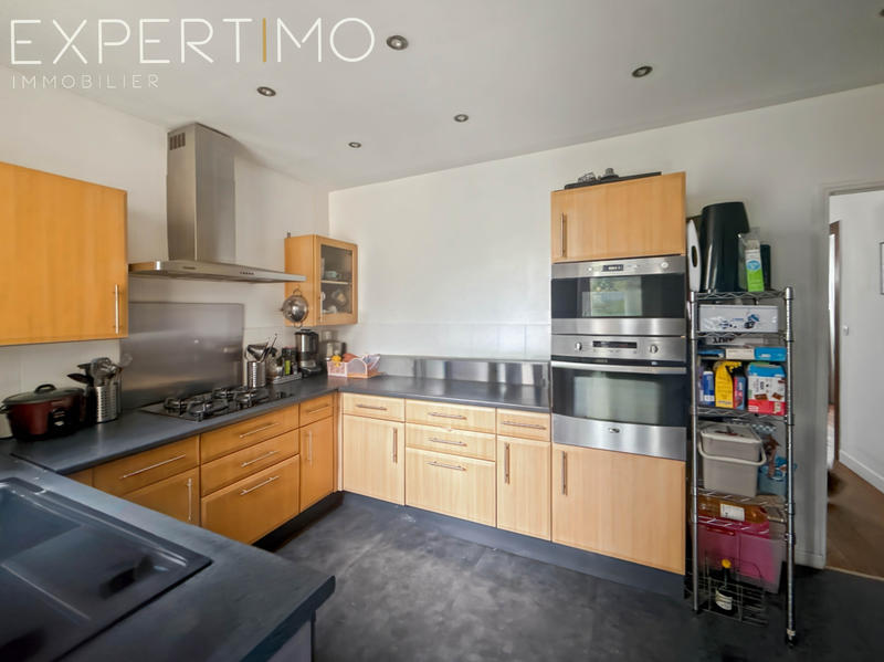 Maison - 130 m² - 6 pièces