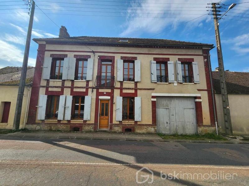 Maison traditionnelle - 150 m² - 6 pièces