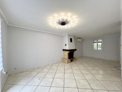 Maison - 105 m² - 7 pièces