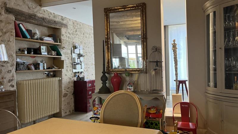 Maison - 187 m² - 6 pièces