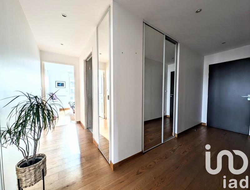 Appartement - 97 m² - 4 pièces