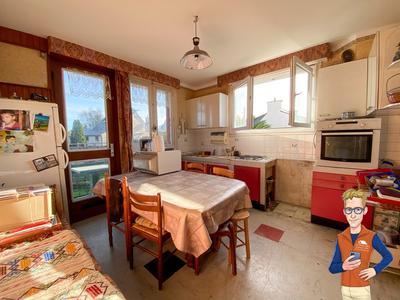 Maison - 122 m² - 6 pièces