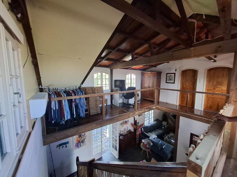 Villa - 211 m² - 9 pièces