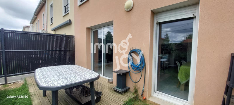 Maison - 99 m² - 4 pièces