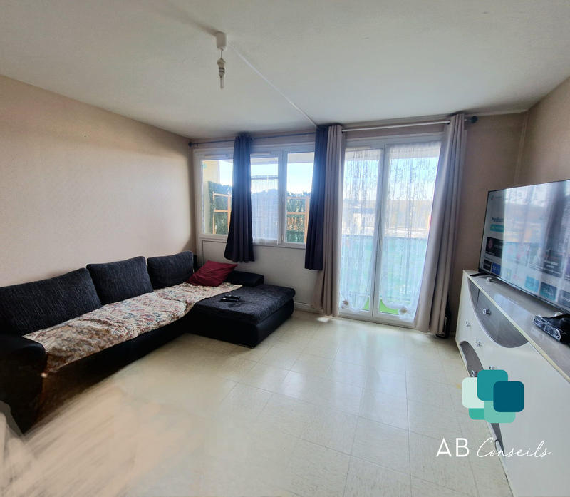 Appartement - 76 m² - 4 pièces