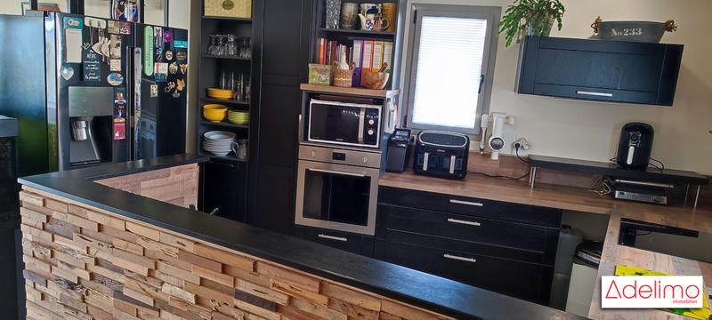 Maison - 102 m² - 4 pièces