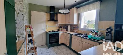 Maison - 82 m² - 5 pièces