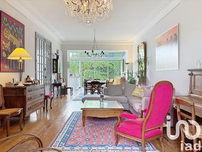 Maison - 240 m² - 10 pièces