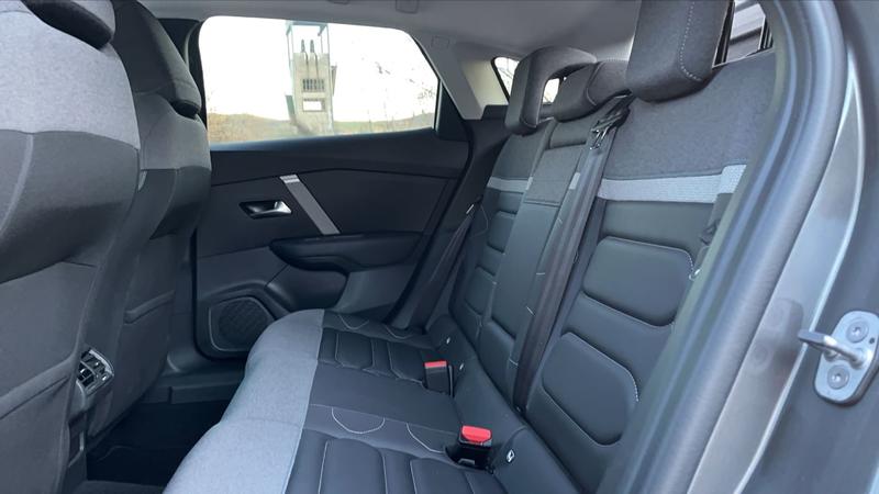 Citroën C4 III 1.2 PureTech 130 Eat8 Shine - Automatique Entretien constructeur