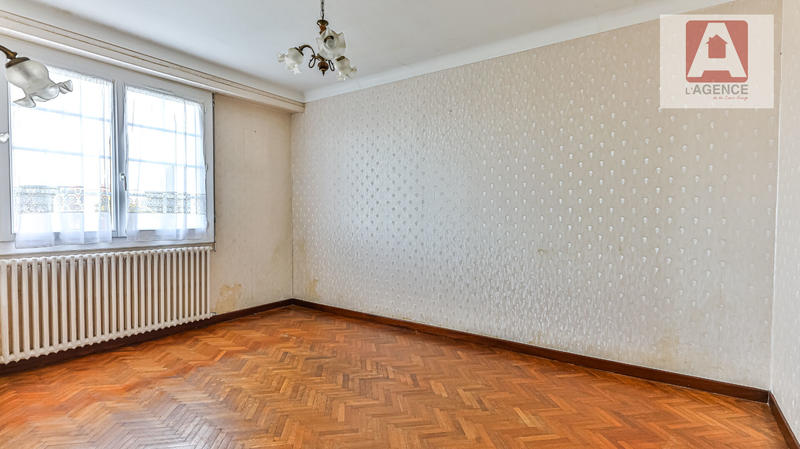 Maison - 97 m² - 6 pièces