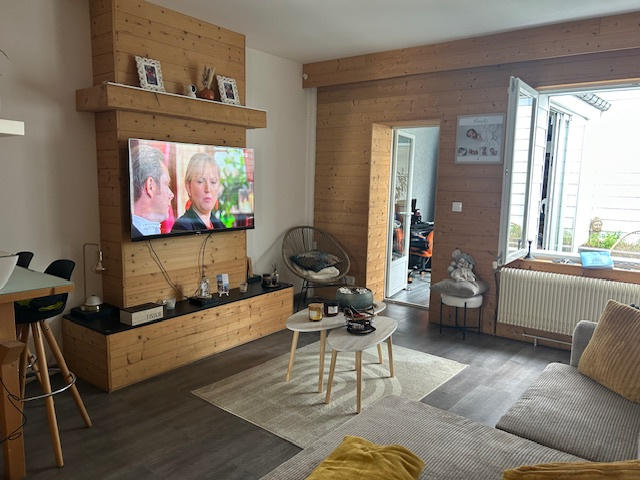 Maison - 80 m² - 7 pièces