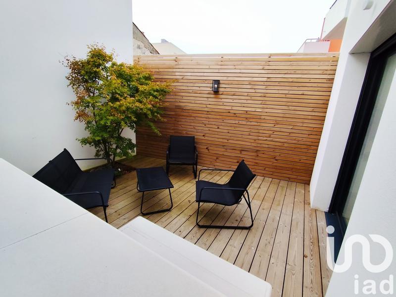 Maison - 143 m² - 6 pièces