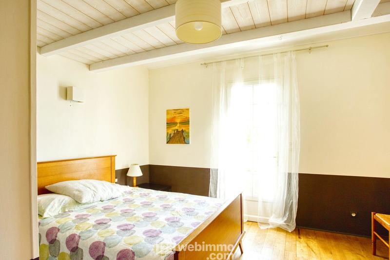 Maison - 176 m² - 7 pièces